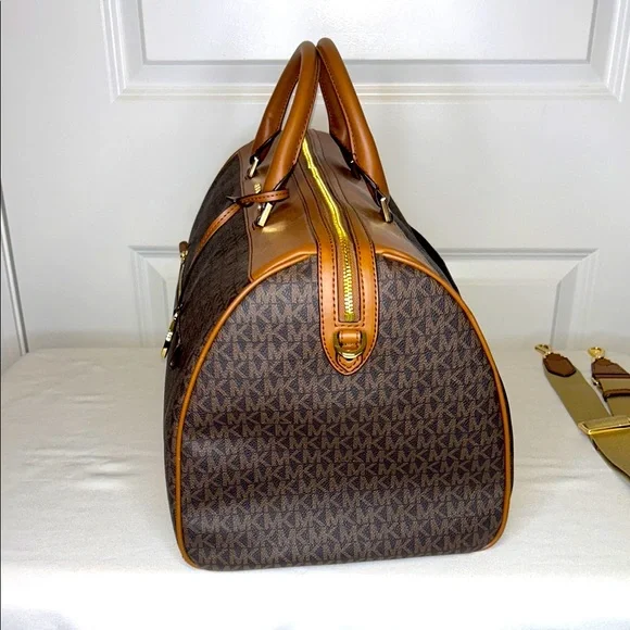 Michael Kors Jet Set Travel Extra-Large Signature Logo Duffel Bag - Picture 7 of 15